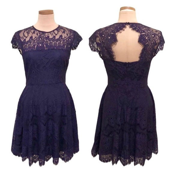 ModCloth BB Dakota Dress Size 6 Dark Purple Eyelash Lace - Picture 1 of 11